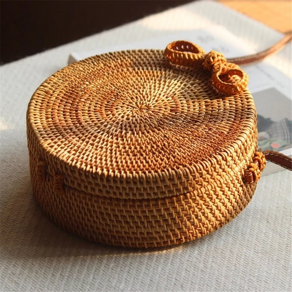 Bali Straw Bag - Picture 3 of 7